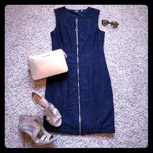 ✨Brand New Navy Tahari Dress ✨